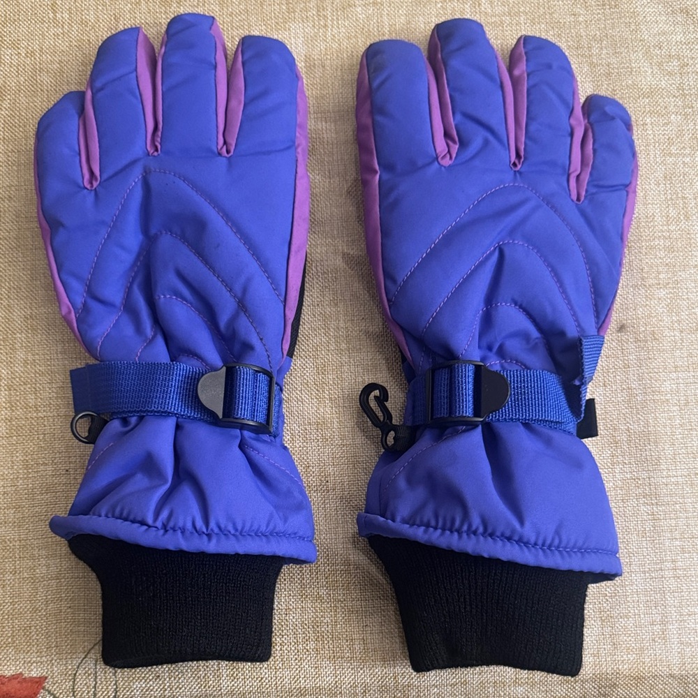 All in Motion Purple Kids Snow Gloves